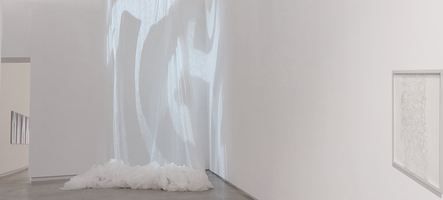 Exhibition view
tense_intense - dreams´dreams
by Parallel Media - Barbara
Doser | Hofstetter Kurt